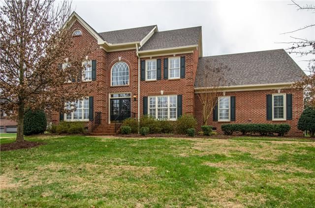 215 Gardenridge Dr, Franklin, TN 37069