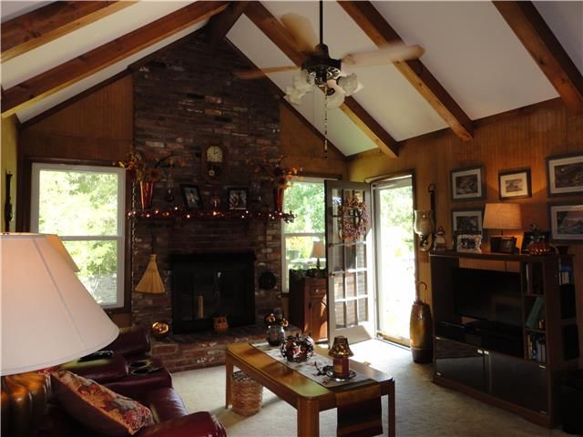 1277 Cheyenne Blvd, Madison, TN 37115