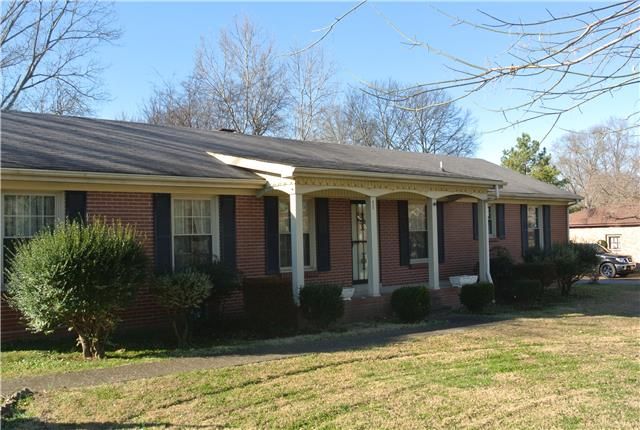 833 Johnson St, Gallatin, TN 37066