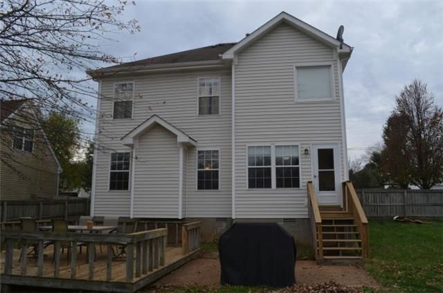 2802 Sutherland Dr, Thompsons Station, TN 37179