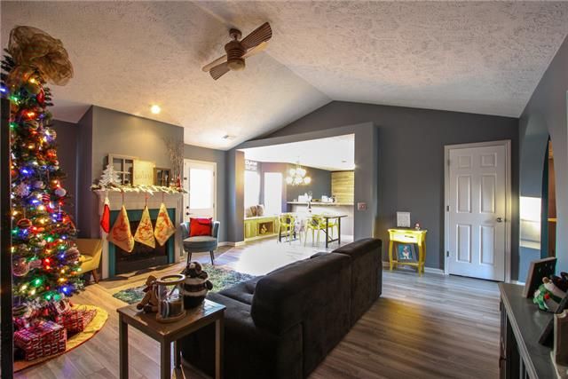 7592 Cherokee Hills Rd, Fairview, TN 37062