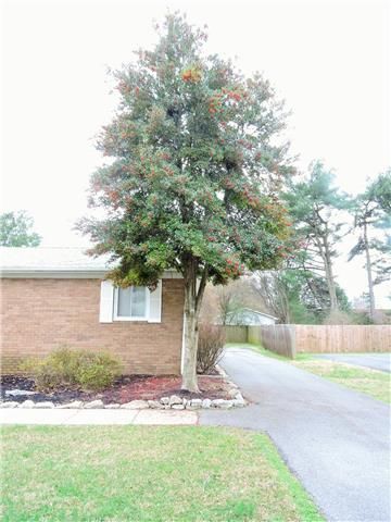 226 Grandview Dr, Murfreesboro, TN 37130