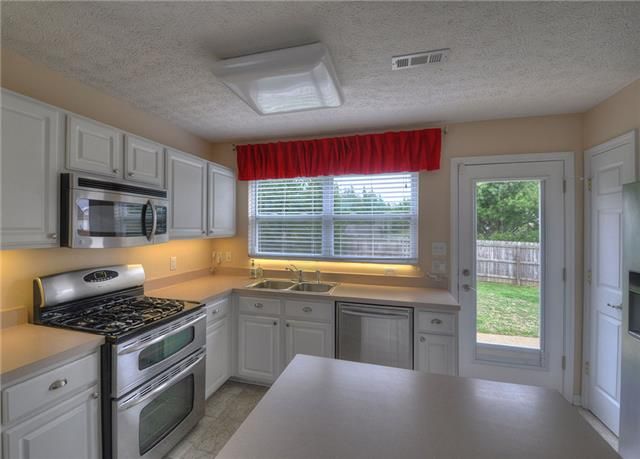 3204 Nicole Dr, Spring Hill, TN 37174