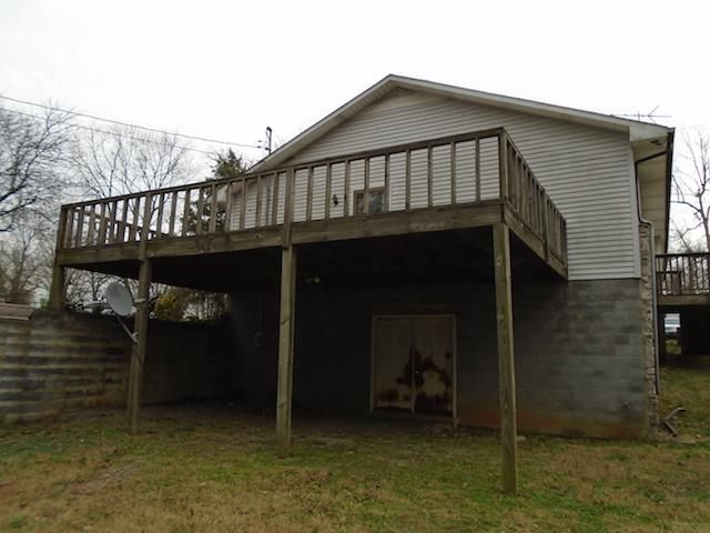 133 Maple St, Cross Plains, TN 37049