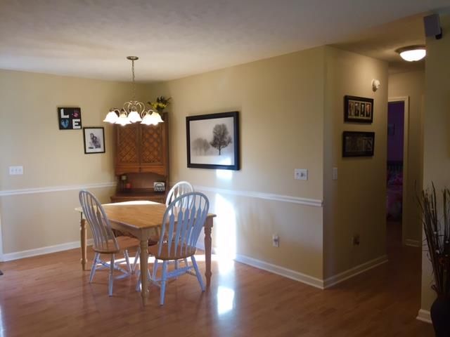 1240 Hornal Rd, White Bluff, TN 37187