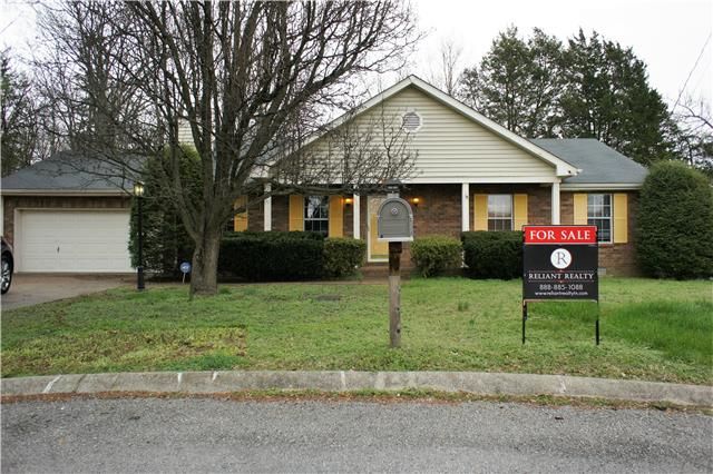 805 Roundwood Forest Ct, Antioch, TN 37013