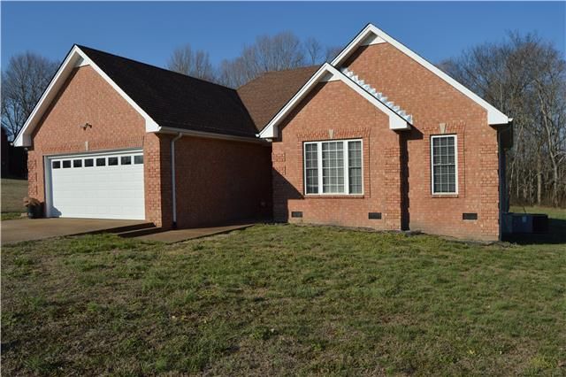 102 Hummingbird Hill, Westmoreland, TN 37186