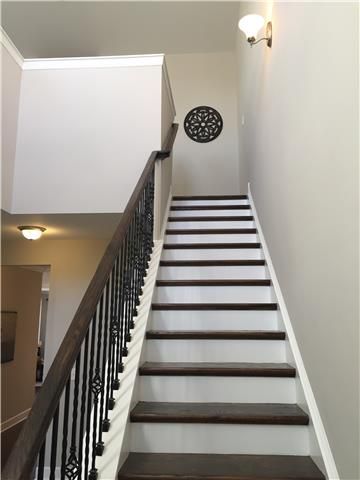 516 Sydenham Dr, Franklin, TN 37064