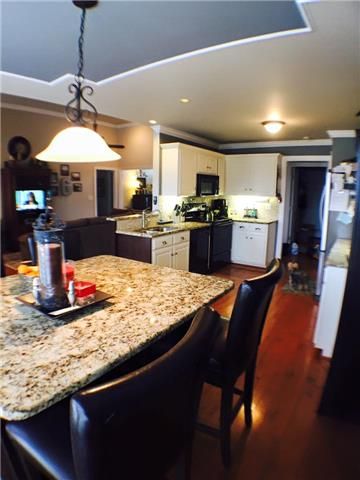 1725 Clover Dr, Lebanon, TN 37087