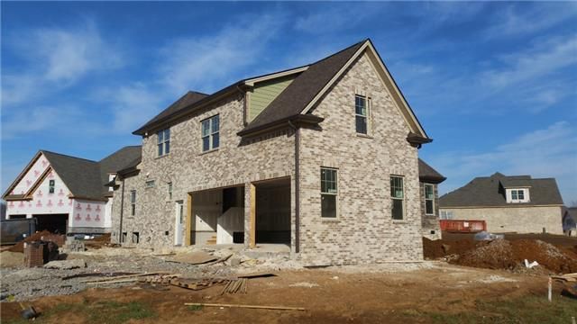 7030 Salmon Rn #232, Spring Hill, TN 37174