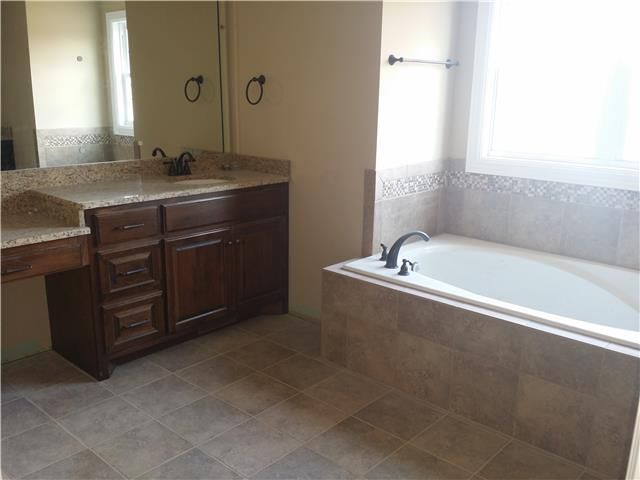 1602 Constellation Ct, Murfreesboro, TN 37129