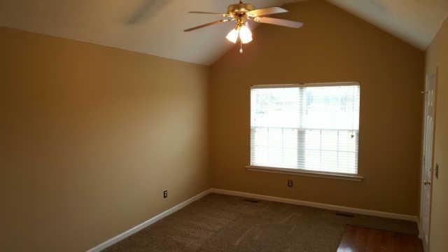 4555 Blackman Rd, Murfreesboro, TN 37129