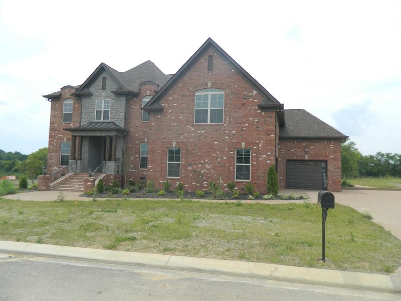 11 Beechwood Ct, Mount Juliet, TN 37122