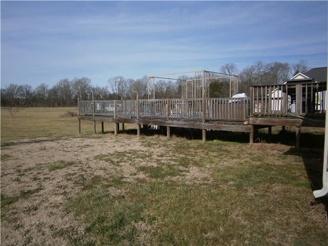 8048 Cedar Forest Rd, Lascassas, TN 37085