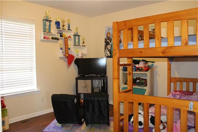 3524 Midland Trl, Bell Buckle, TN 37020