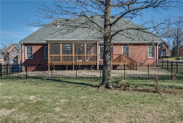 5808 Seven Points Trce, Hermitage, TN 37076