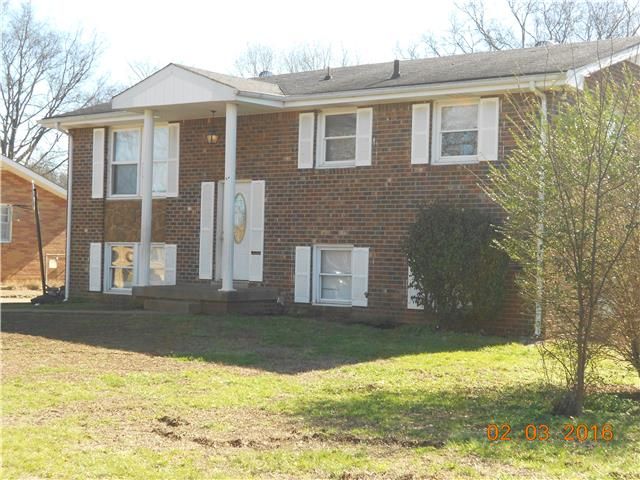 711 Vanderhorst Dr, Nashville, TN 37207