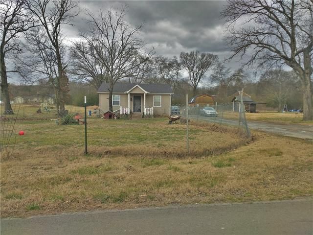 128 Eatherly Dr, Lebanon, TN 37087