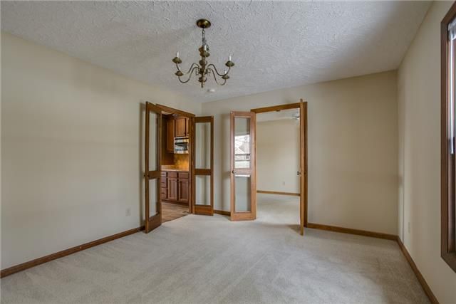 2405 Foxcroft Rd, Murfreesboro, TN 37128