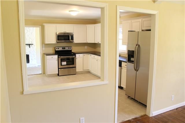 2414 Hillmont Dr, Murfreesboro, TN 37129
