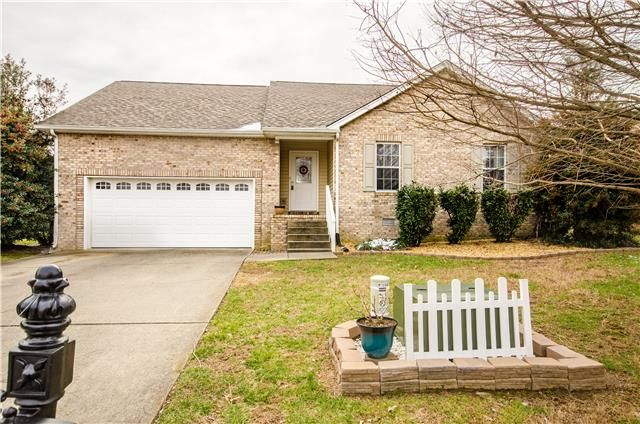 188 Foxrun, Springfield, TN 37172