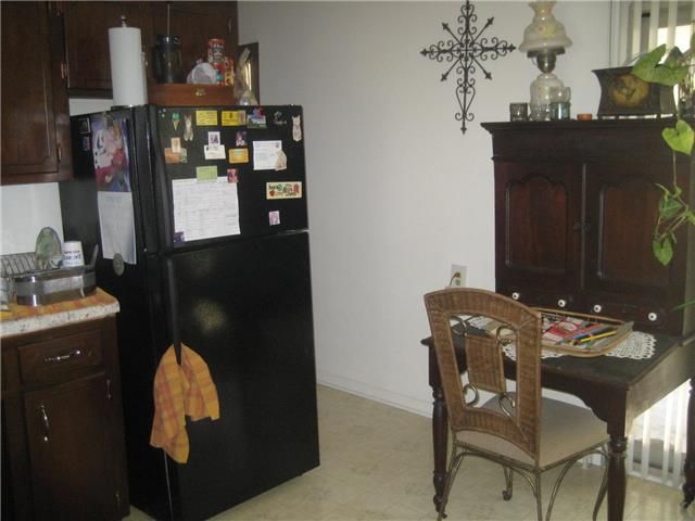 1010 Petty Rd, White Bluff, TN 37187