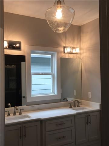 1211A N 8th, Nashville, TN 37207