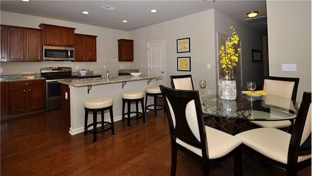 4010 Cannonsgate Ln 43, Murfreesboro, TN 37128