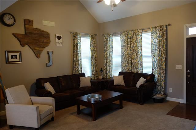 491 Albion Cir, Gallatin, TN 37066