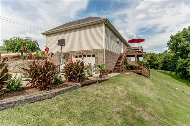 2028 Copper Kettle Cir, Pleasant View, TN 37146