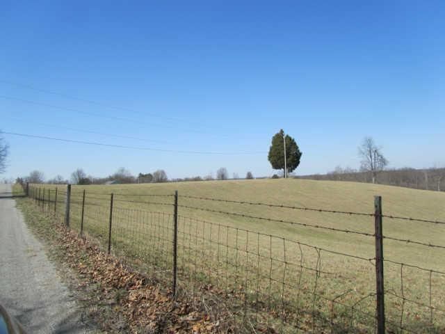 2 Bridges Rd, Springfield, TN 37172