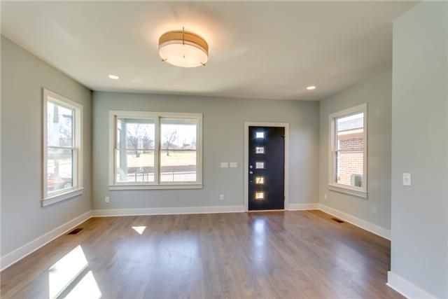 1028 11th Ave N, Nashville, TN 37208