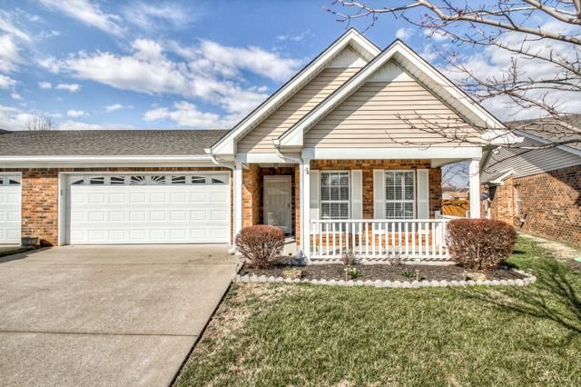 604 Forest Glen Cir, Murfreesboro, TN 37128