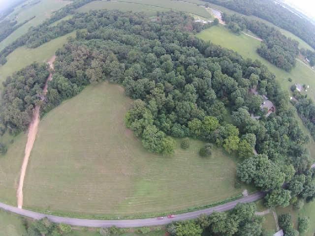 3 Owens Chapel Rd, Springfield, TN 37172