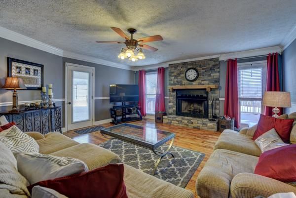 116 Countryside Dr, Hendersonville, TN 37075