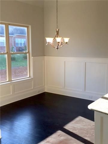 5032 General Eisenhower Dr, Murfreesboro, TN 37129
