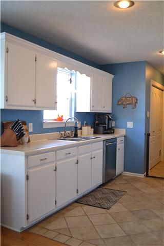 122 Blade Ct, Murfreesboro, TN 37127
