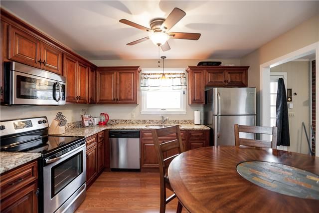 1201 Clearview Dr, Mount Juliet, TN 37122