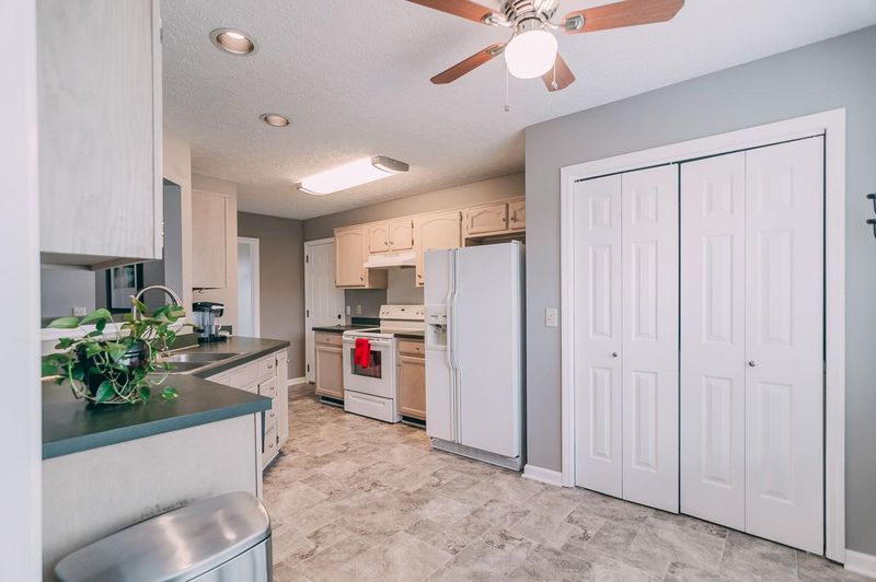 806 Allison Ct, Mount Juliet, TN 37122