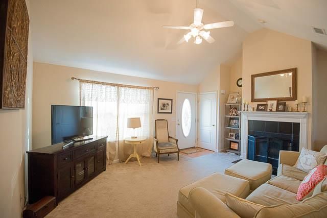 411 Wesley Dr, Smyrna, TN 37167