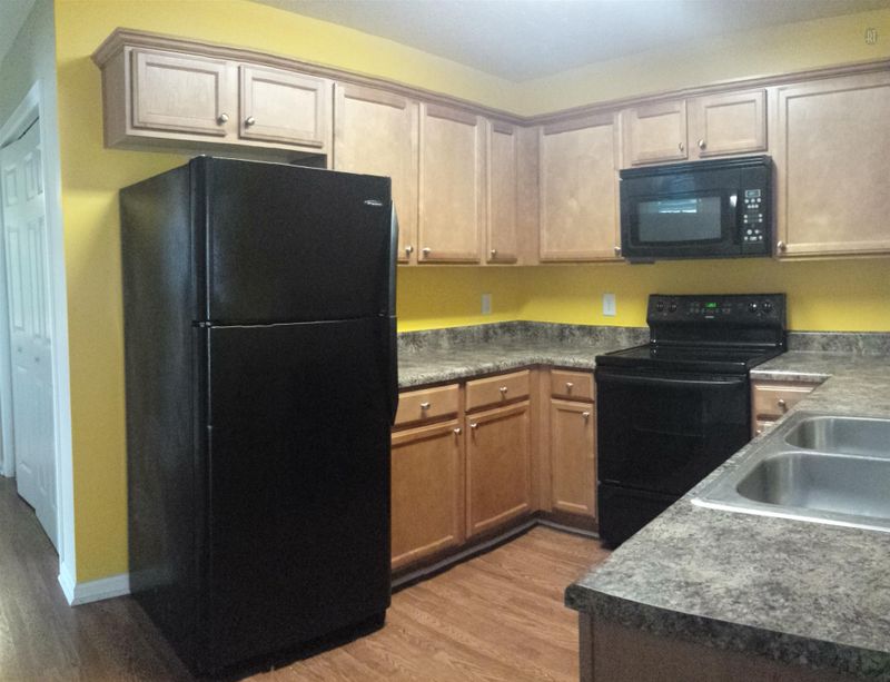 223 Mary Joe Martin Dr, La Vergne, TN 37086
