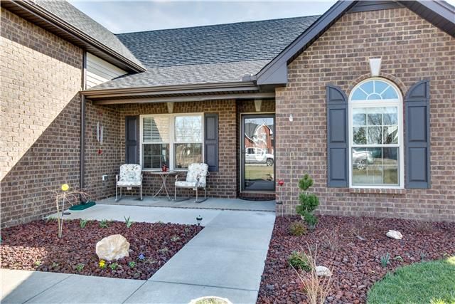 120 Riddick Ct, Murfreesboro, TN 37127