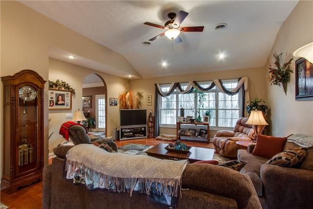 59 Morris Dr, Carthage, TN 37030