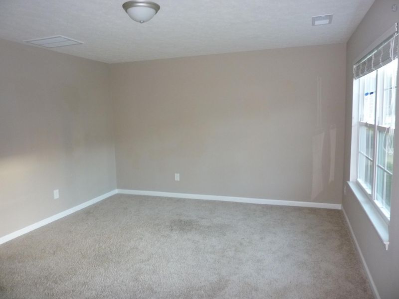 418 Deermeadow Ln, Lebanon, TN 37090