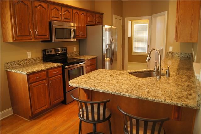 1202 Horseshoe Cv, Mount Juliet, TN 37122
