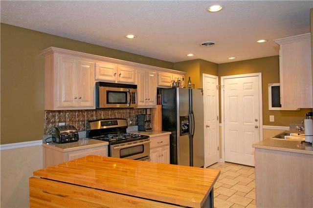 206 Arabian Ln, Springfield, TN 37172