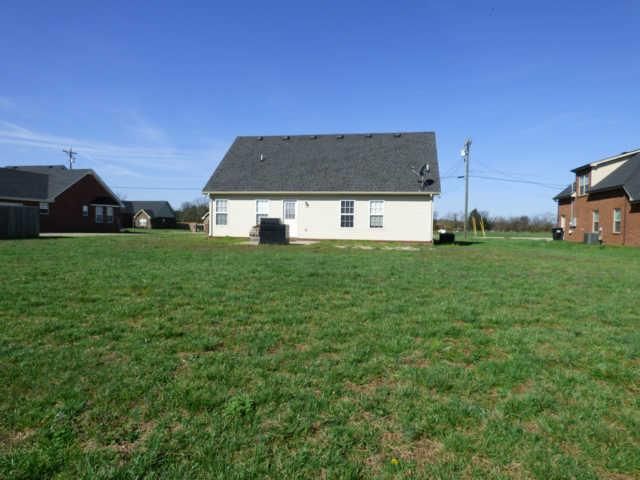 1036 Stratus Dr, Murfreesboro, TN 37129