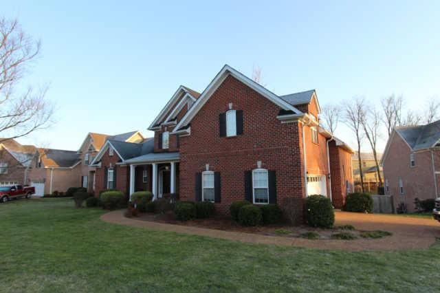701 Regent Ct, Mount Juliet, TN 37122