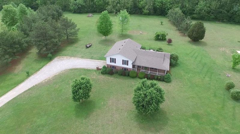 402 Ranch Rd, Portland, TN 37148