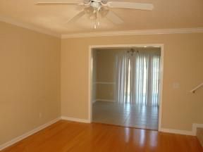 1001 Anna Gannon Dr, La Vergne, TN 37086